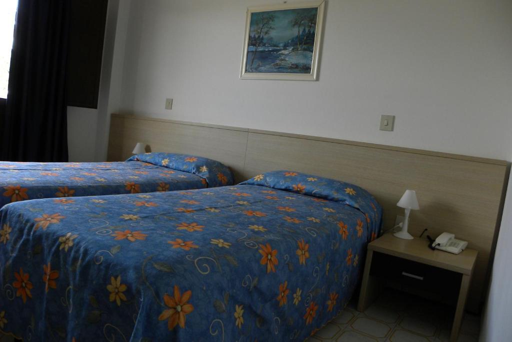 Hotel Santa Cruz Lignano Sabbiadoro Quarto foto